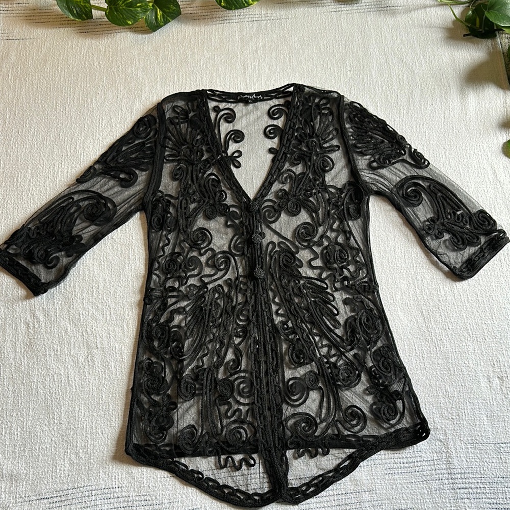 Pretty Ángel Elegant Black Sheer Lace Top XL